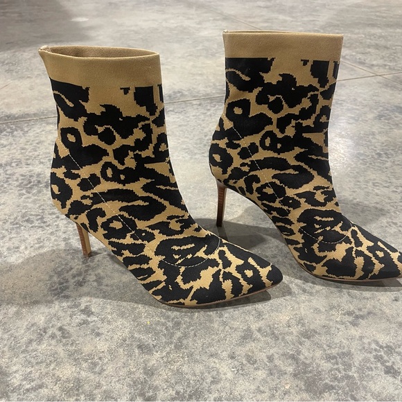 Louise Et Cie- SZ 7 Black Tan Stretch Leopard Animal Print Boot Sock - Picture 6 of 9